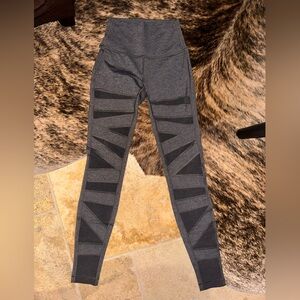 Lululemon leggings size 4 new without tags
